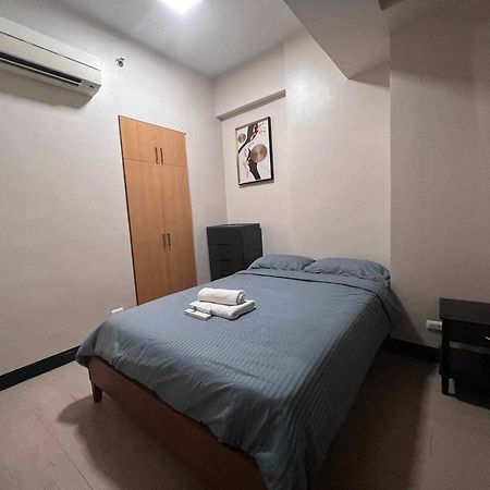 Mactan Newtown Beach Condo มักตัน ภายนอก รูปภาพ