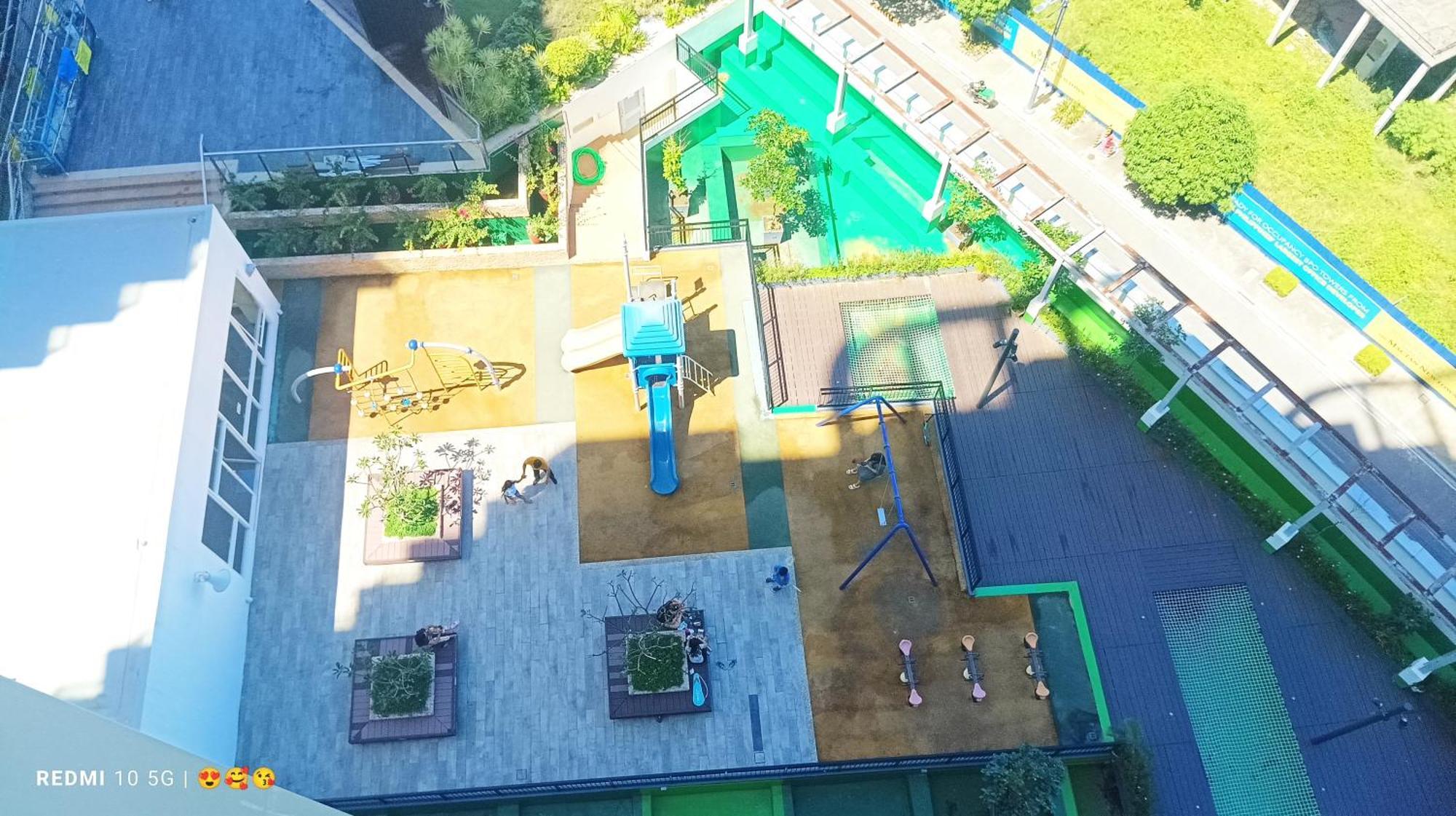 Mactan Newtown Beach Condo มักตัน ภายนอก รูปภาพ