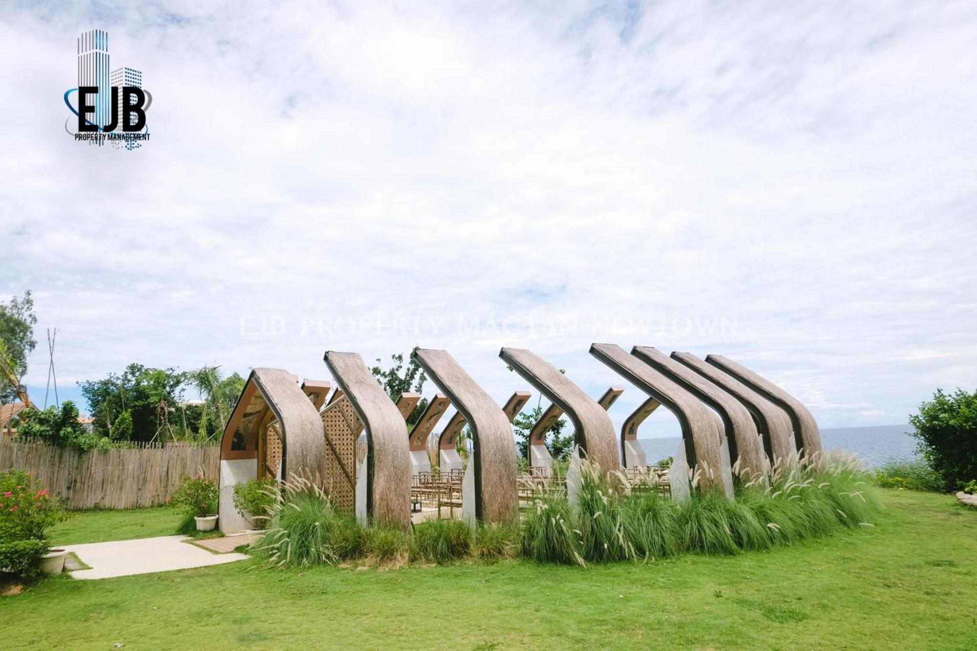 Mactan Newtown Beach Condo มักตัน ภายนอก รูปภาพ